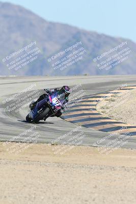 media/Oct-05-2025-CVMA (Sun) [[beeef4f201]]/Race 11-500-400(4)-350 Supersport/